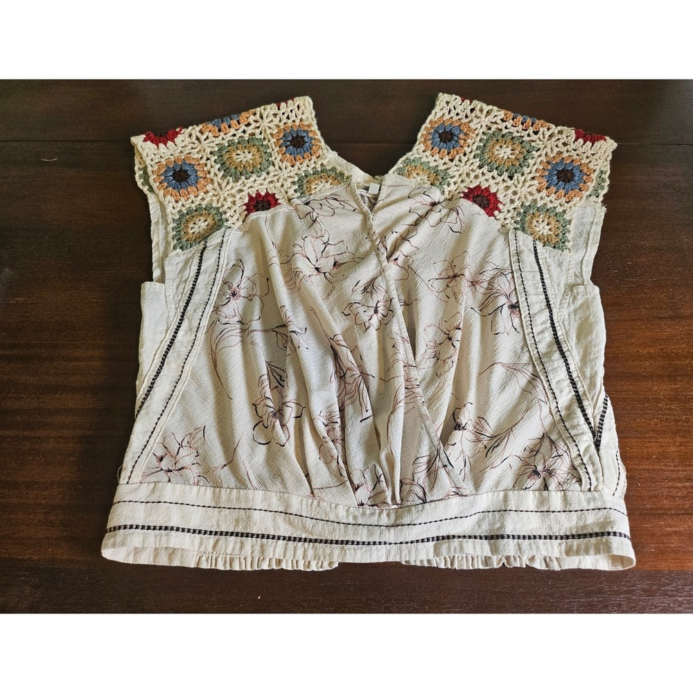 Gimmicks Top Women S Cream Floral Crochet Granny Square Boho V-Neck Sleeveless
